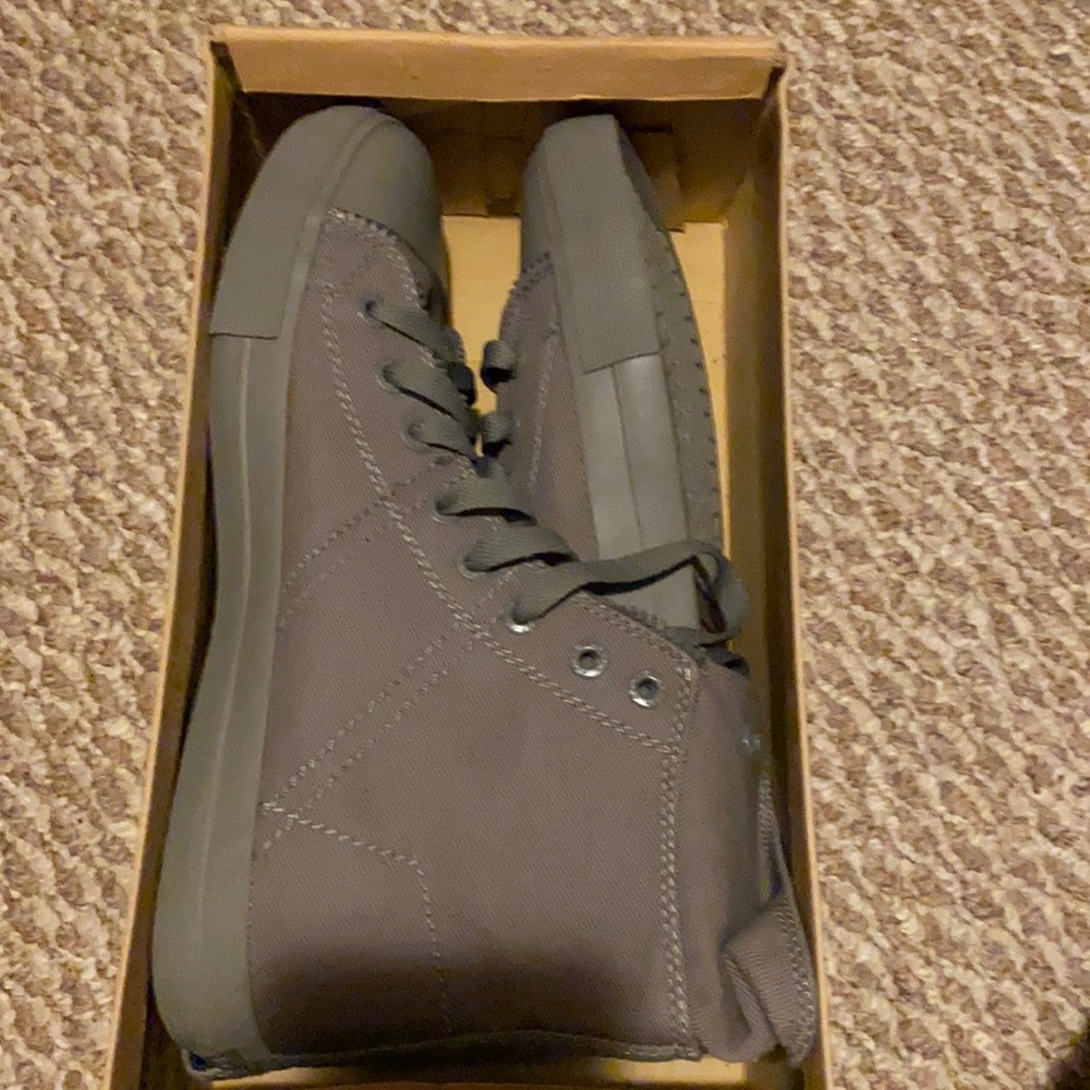 Levi’s shoes size 12 Cool Grey